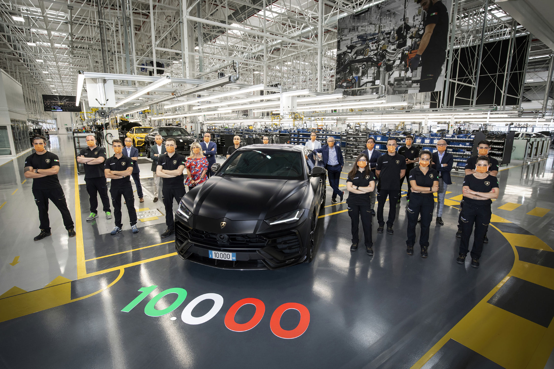 Lamborghini Urus : 10000 exemplaires déjà sorti d’usine