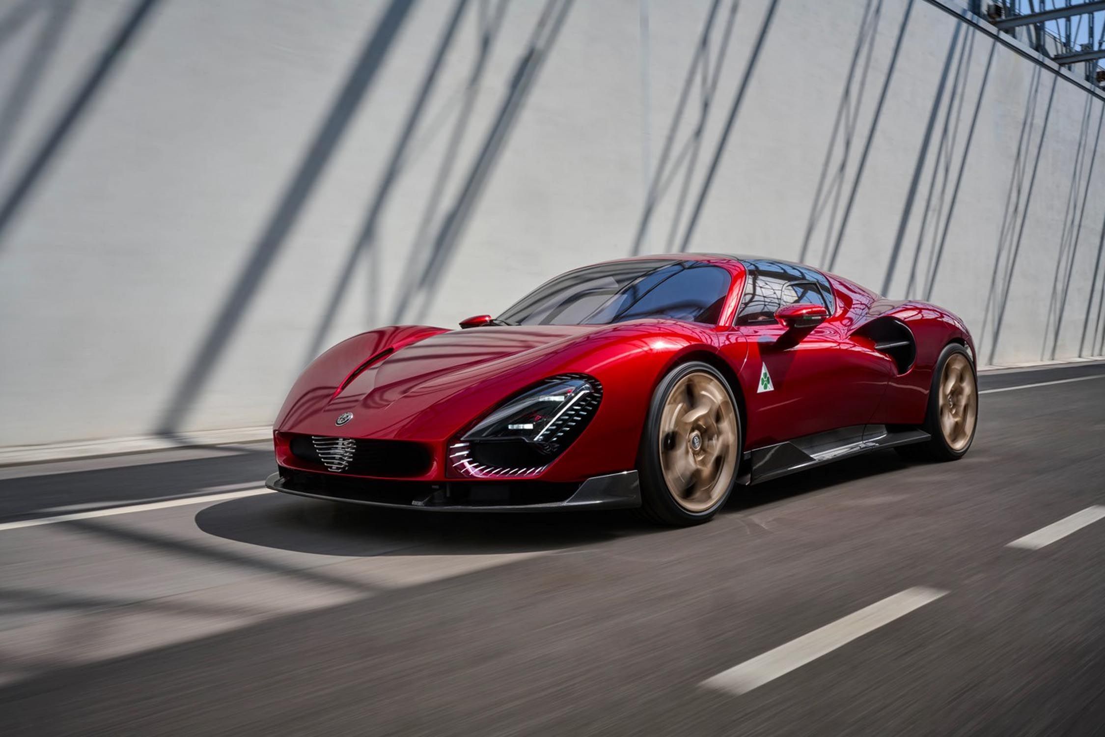 Alfa Romeo lève le voile sur sa nouvelle Supercar : la 33 Stradale